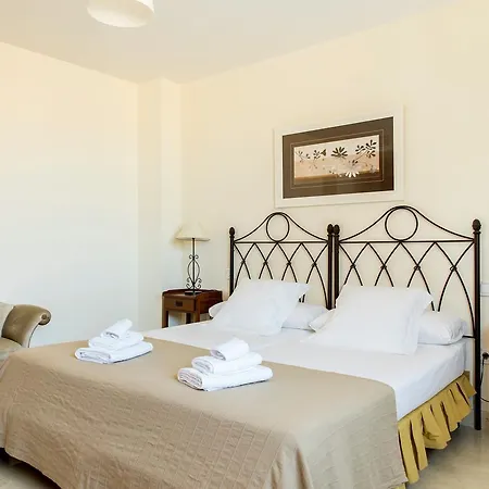 Apartamento Larios Suites