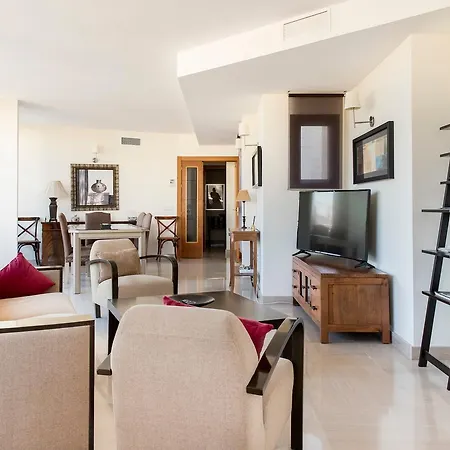 Apartamento Larios Suites