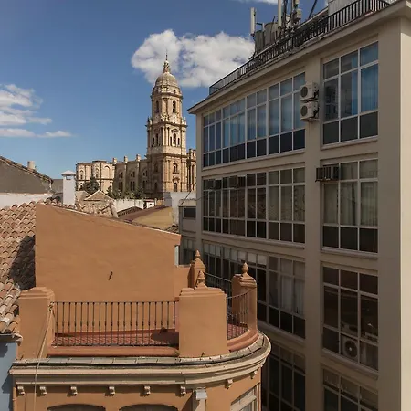 Larios Suites